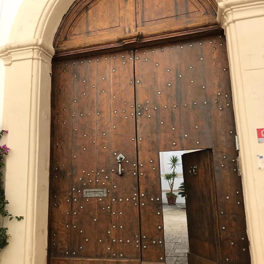 나르도 Palazzo Cariddi B&B 외부 사진