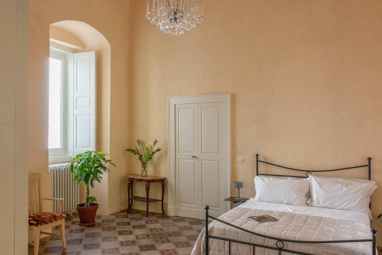 나르도 Palazzo Cariddi B&B 외부 사진