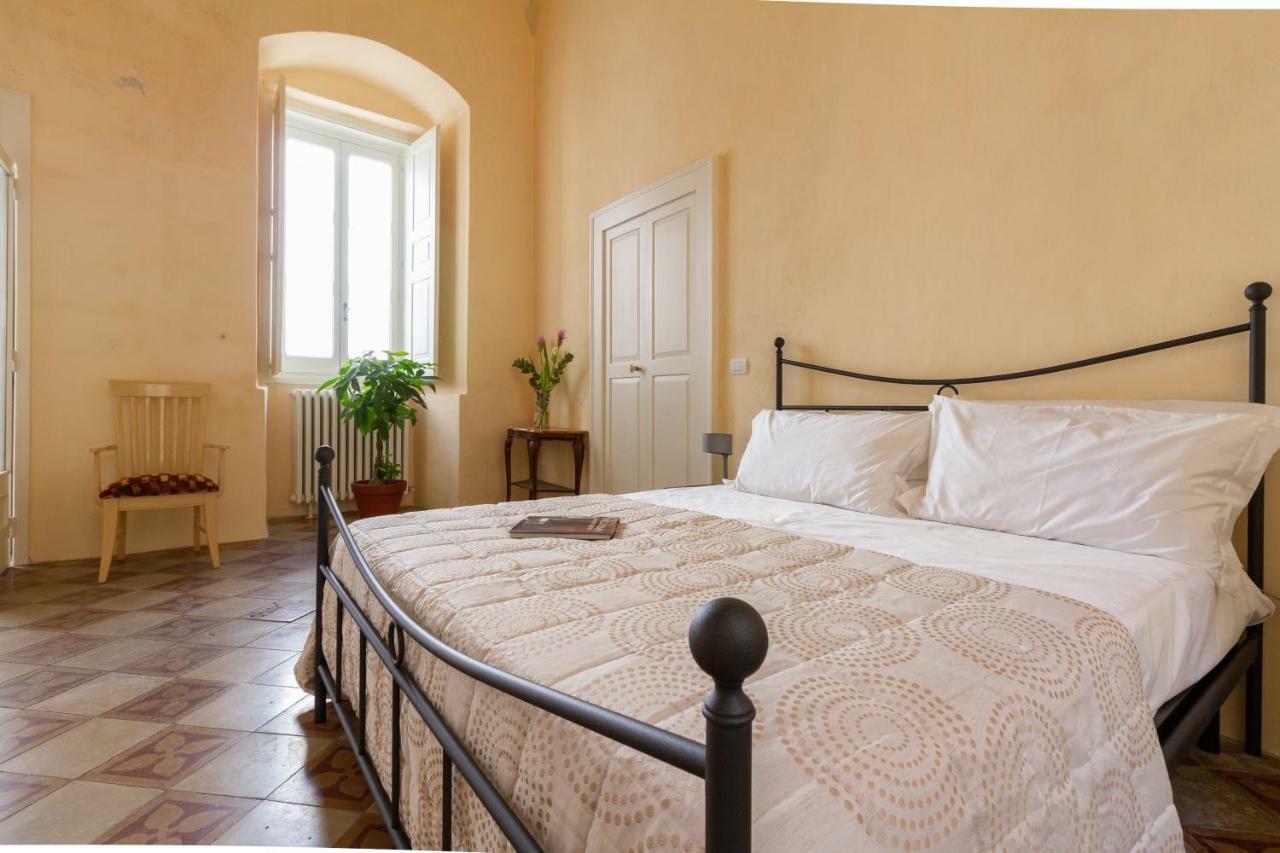 나르도 Palazzo Cariddi B&B 외부 사진