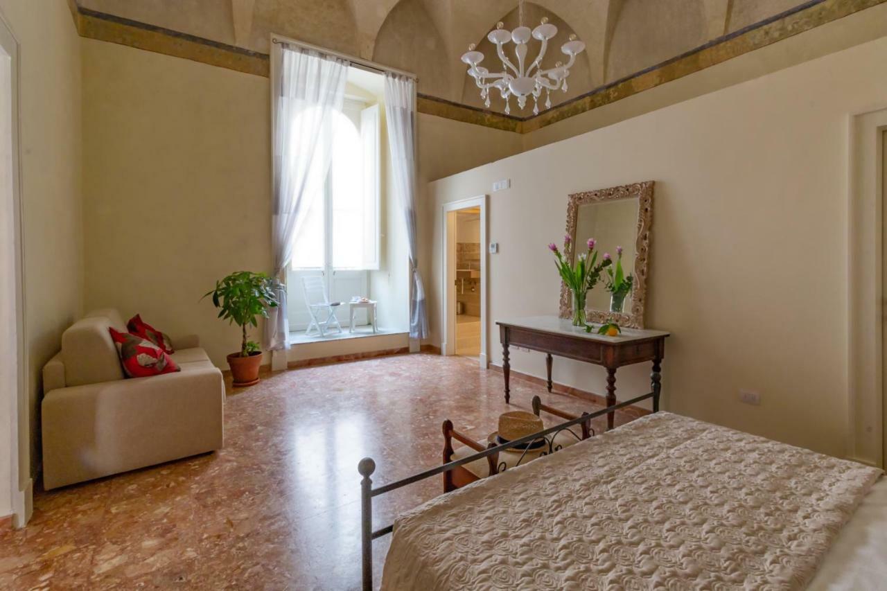 나르도 Palazzo Cariddi B&B 외부 사진